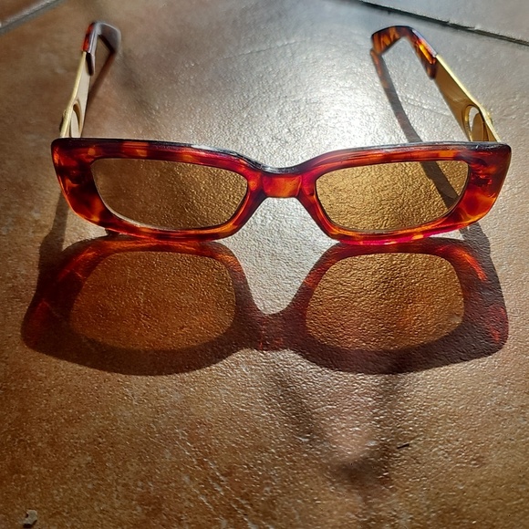 Versace Rectangular Sunglasses - Picture 7 of 8